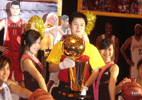 NBA Finals Trophy to visit China