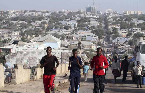 In former rebel camp, Somali athletes eye London