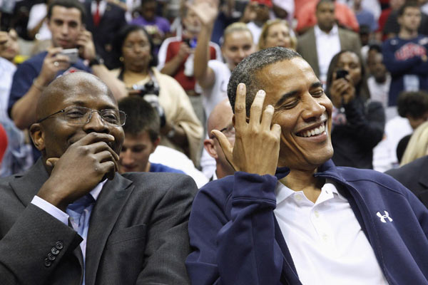 Obama cheers for US Olympic basketball team