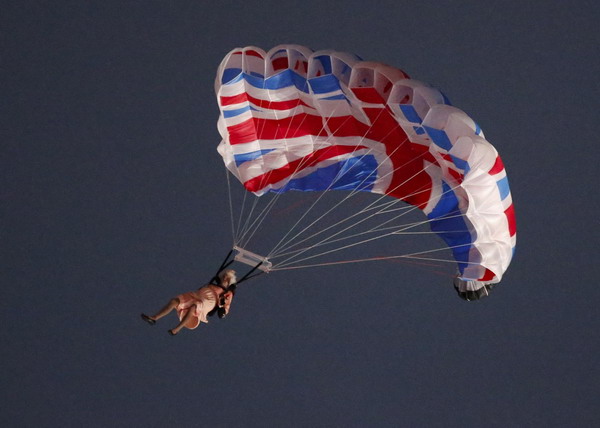 Highlights of London Olympic opening ceremony