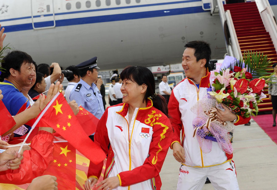 Olympic heroes receive warm welcome