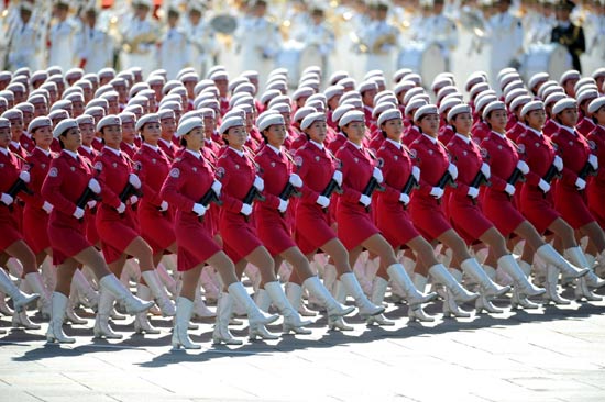 PLA kicks off grand military parade