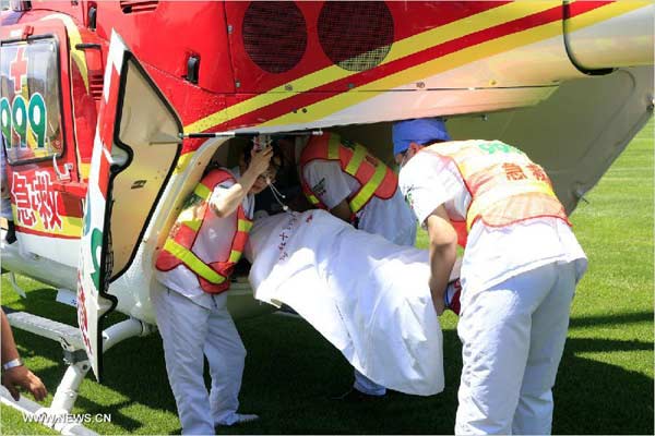 Airborne first aid drill held in Beijing