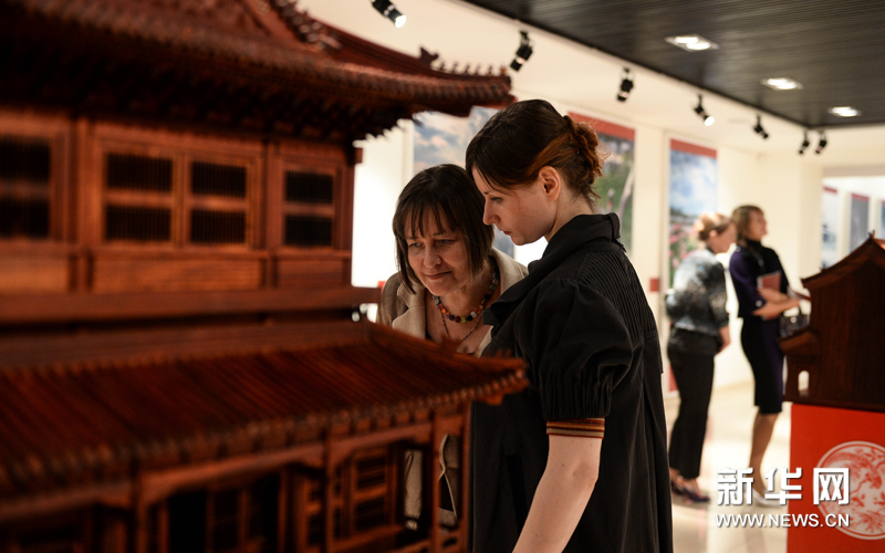 Chinese treasures amaze Muscovites