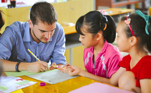 Teachers, students divided over gaokao reform plan