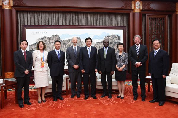 Guo Jinlong meets CIFTIS guests