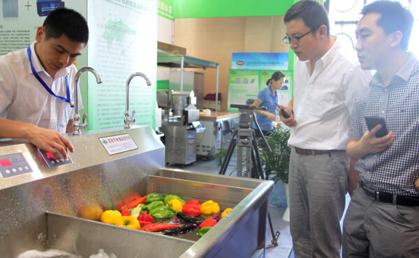 Beijing showcasing energy-saving innovations