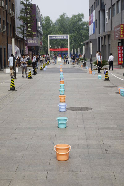 Brrrrr: Ice Bucket Challenge grips Beijing