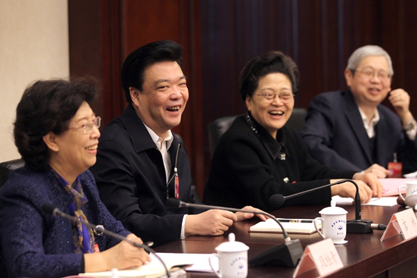 CPPCC Beijing Committee group discussion live on Internet first time