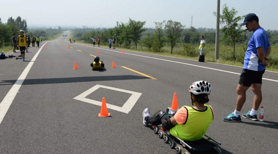 China has first national luge team