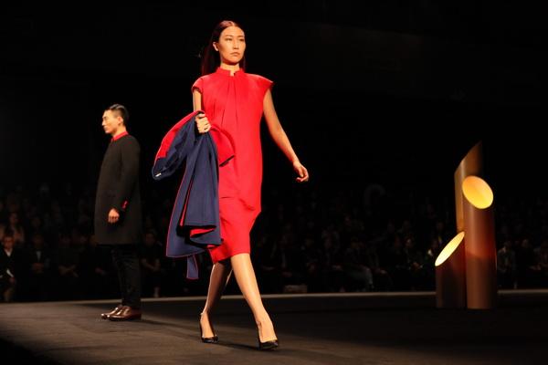 Chinese style clothing gains attention