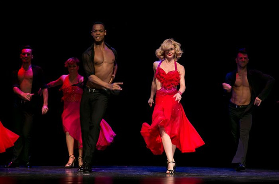 'Burn the Floor' thrills its Beijing audience