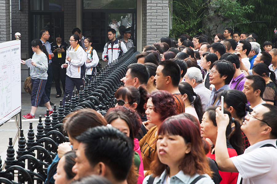 9 million students give the last shot as China's gaokao kicks off