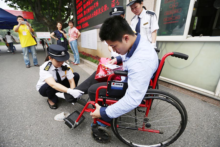 9 million students give the last shot as China's gaokao kicks off