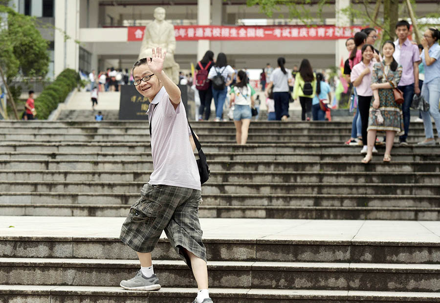 9 million students give the last shot as China's gaokao kicks off