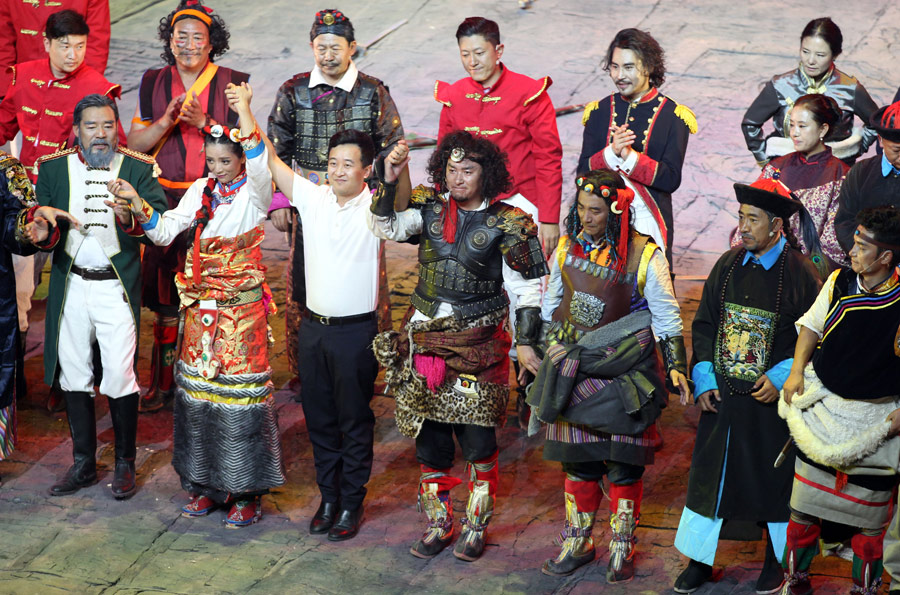 Beijing stages Tibetan multimedia play