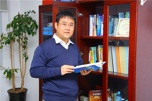 2.Liu Yaohong