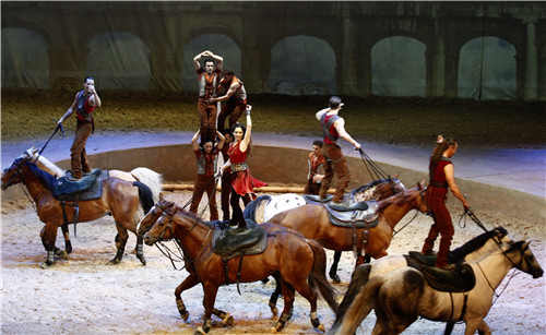 Canadian Dancing Horse Show Unveils Beijing Cultural Consumption Season