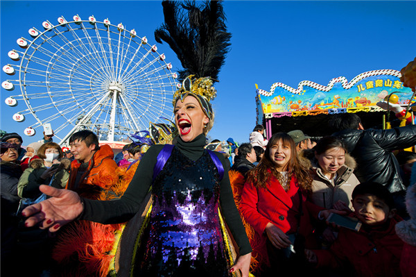 A guide for Year of the Rooster temple fairs in Beijing