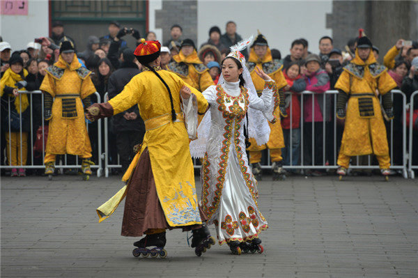 A guide for Year of the Rooster temple fairs in Beijing