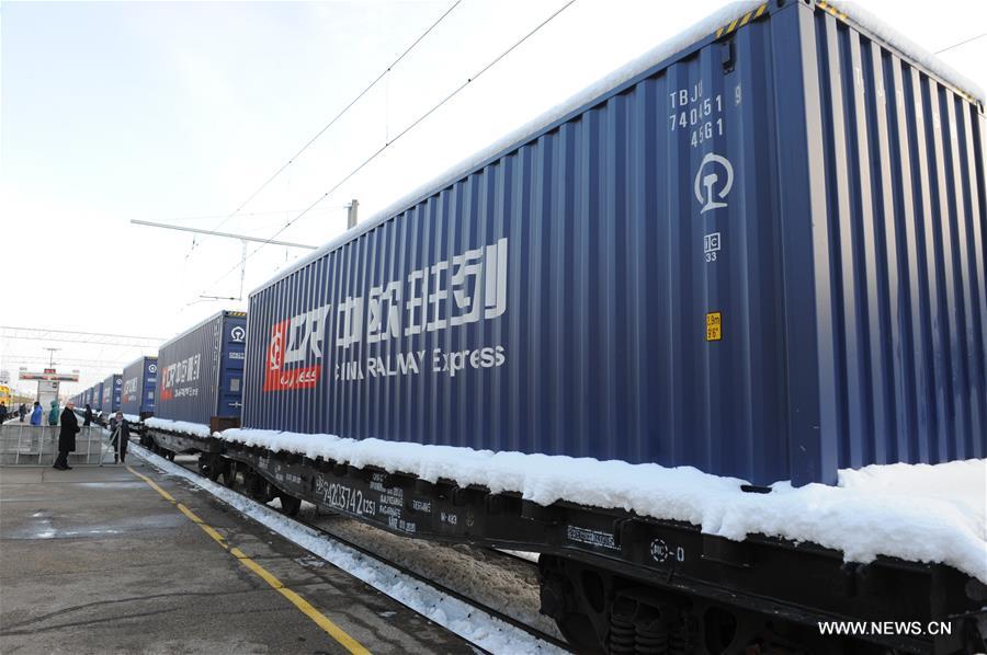 1st trans-Eurasia container train linking China, Latvia arrives in Riga