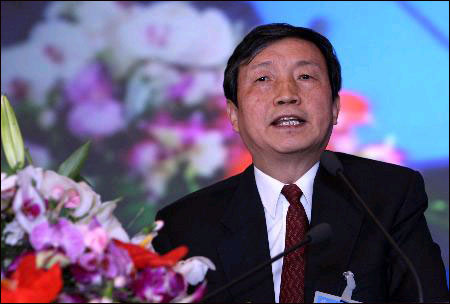 China to pursue new growth model