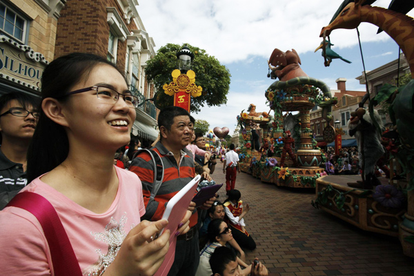 Hong Kong Disneyland reports first profit