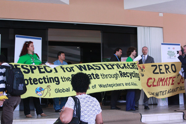 Protestors urge countries to recycle waste