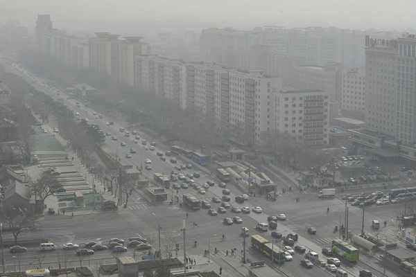 Heavy sandstorm hits Beijing