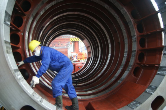 China builds massive-capacity nuclear generator