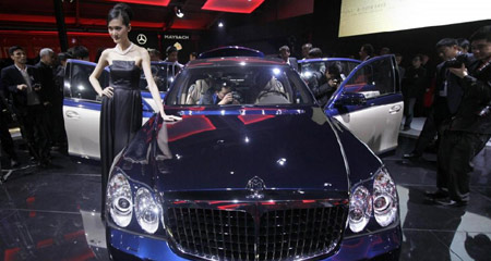 Mercedes-Benz offers opulence at 'Premiere Night'