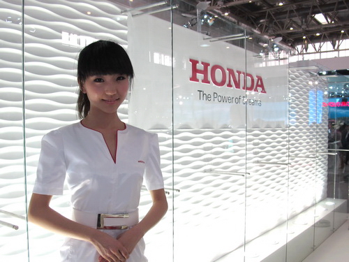 Honda show girls