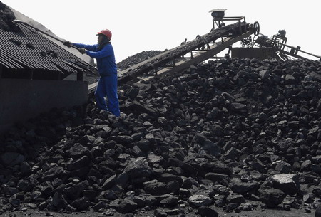 Power coal reserve falls to 12 days amid rising prices