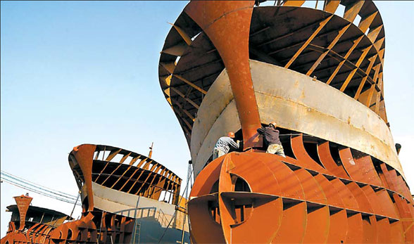 Shipbuilders grab more global market