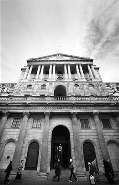 Six central banks cut interest rates