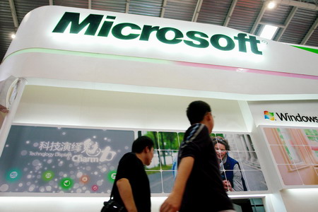 Microsoft spending $1b to boost R&D