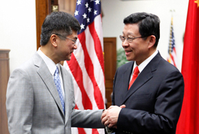 US, China vow to fight protectionism