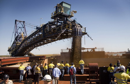 CIC, Fortescue Metals in talks for $1b bond issue