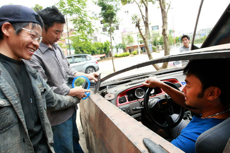 Shabby or luxurious? 'Lamborghini' upgrade for 90,000 yuan