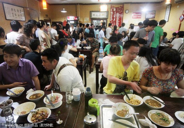 Popular 'Biden Set' noodles lure customers