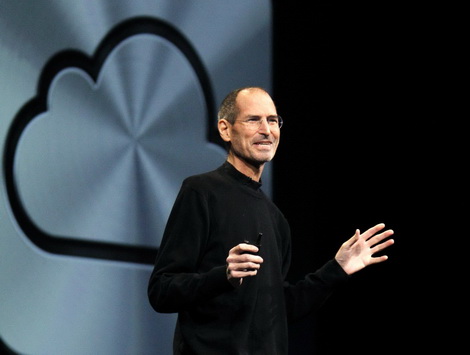 Steve Jobs resigns as CEO of Apple