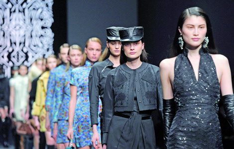 Chinese fashion designers are slowly winning global acclaim