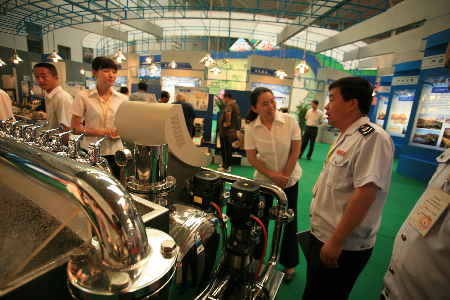 Yellow River Delta Economic Trade Fair held in Dongying