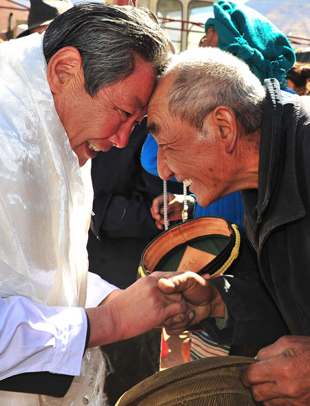 Military surgeon working in Tibet