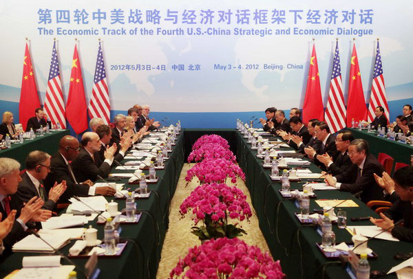 Officials attend China-US dialogue