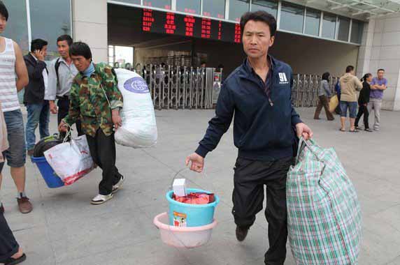 Farmers return home for harvest