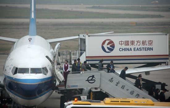 Chinese airlines seek int'l cabin crew