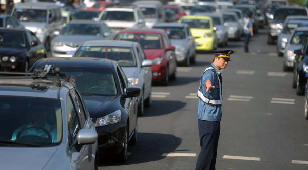 China witnesses toll-free holiday travel peak