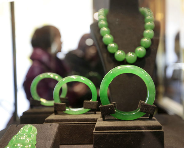 International Jewelry Fair kicks off in Beijing