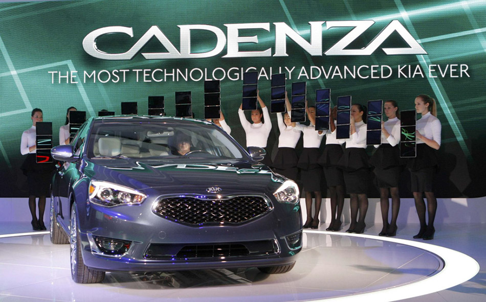 KIA launches 2014 Cadenza premium sedan